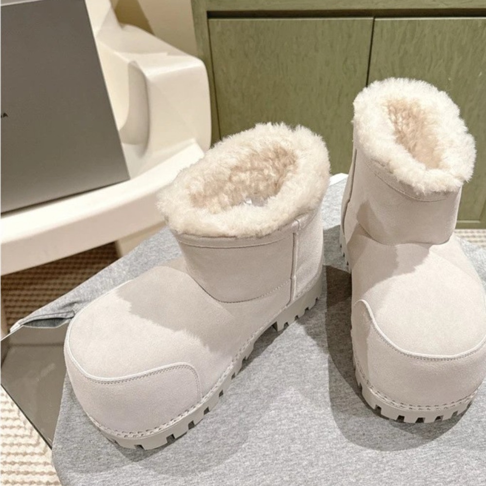 Balenciaga Alaska Boots